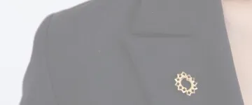 Maialise　シルバージュエリー着用